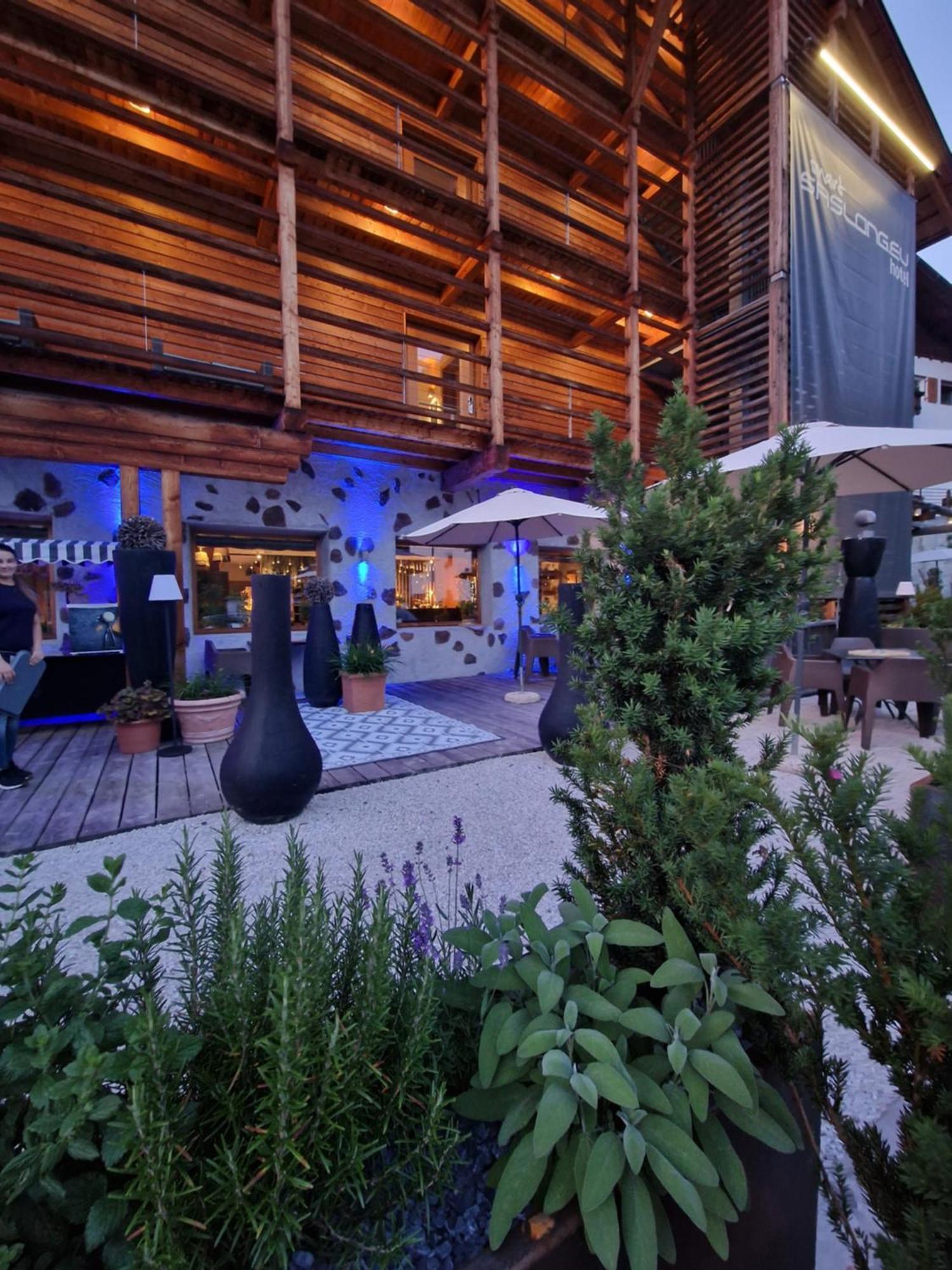 Smart Hotel Saslong Santa Cristina Val Gardena Esterno foto
